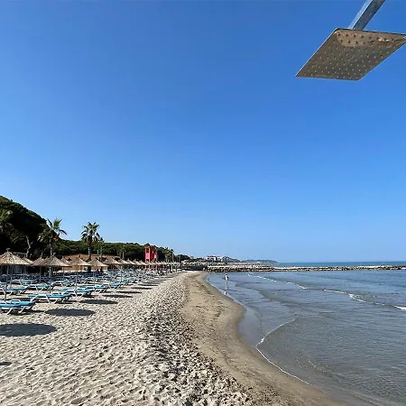 Sunset Apartment, Golem, Albania Seaview דירה *
