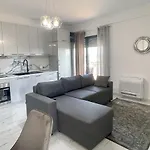 דירה Sunset Apartment, Golem, Albania Seaview